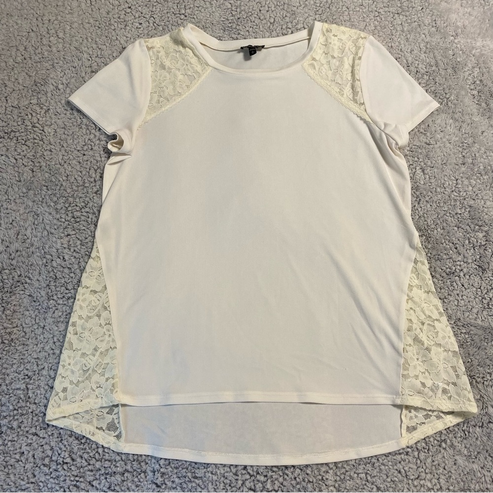 Express top with lace
